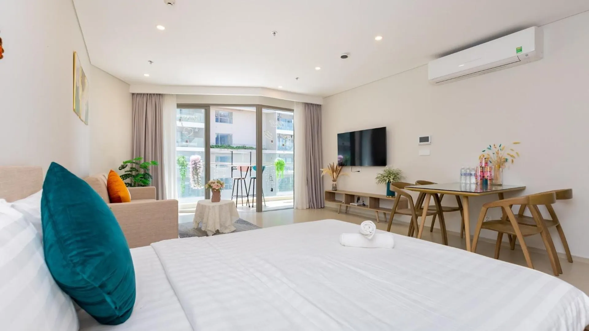 Yalkun'S Home - The Song Condotel Vung Tau