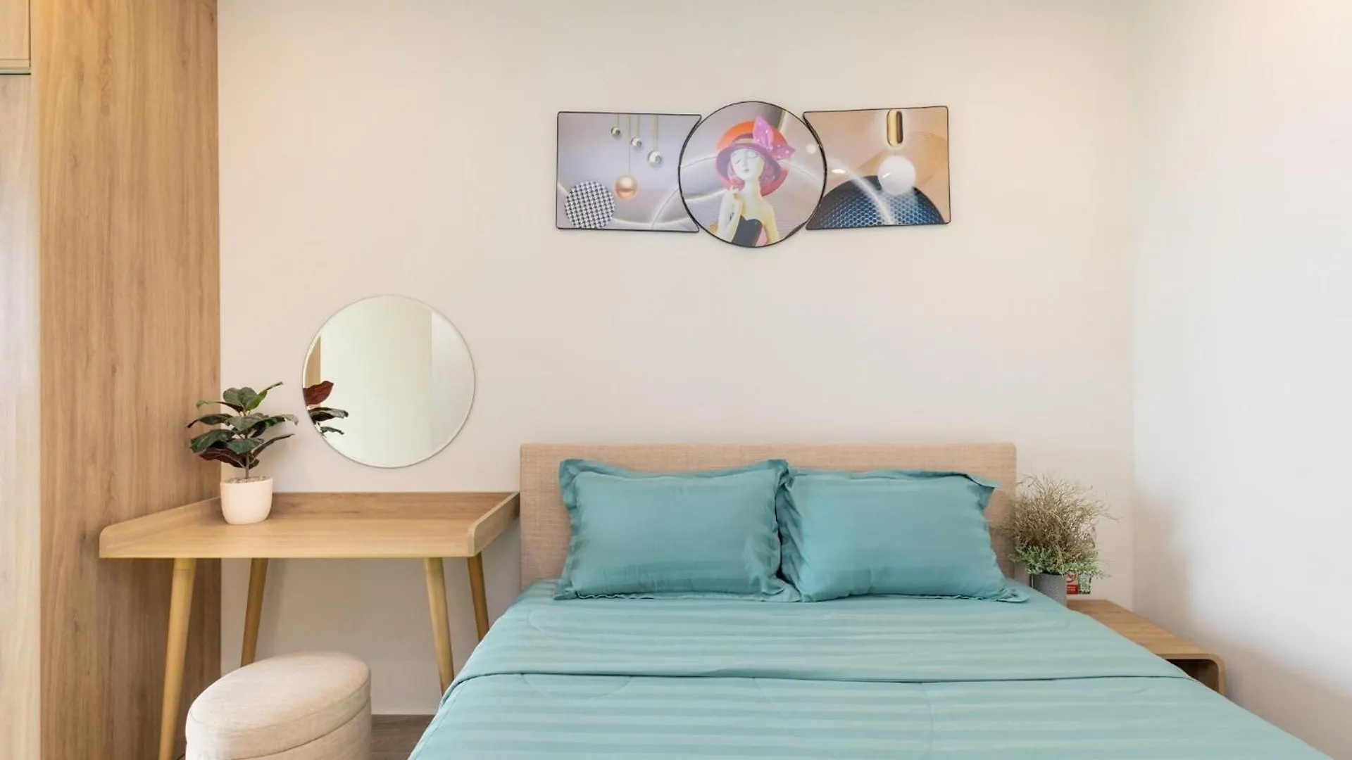 Yalkun'S Home - The Song Condotel 头顿