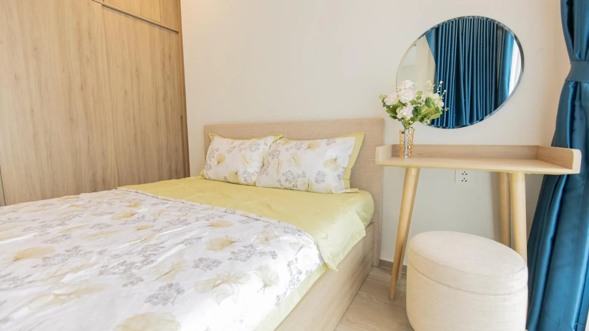 Yalkun'S Home - The Song Condotel 头顿 0*,